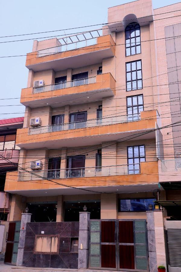 Lyf Corporate Suites - Noida Sector 19 Esterno foto