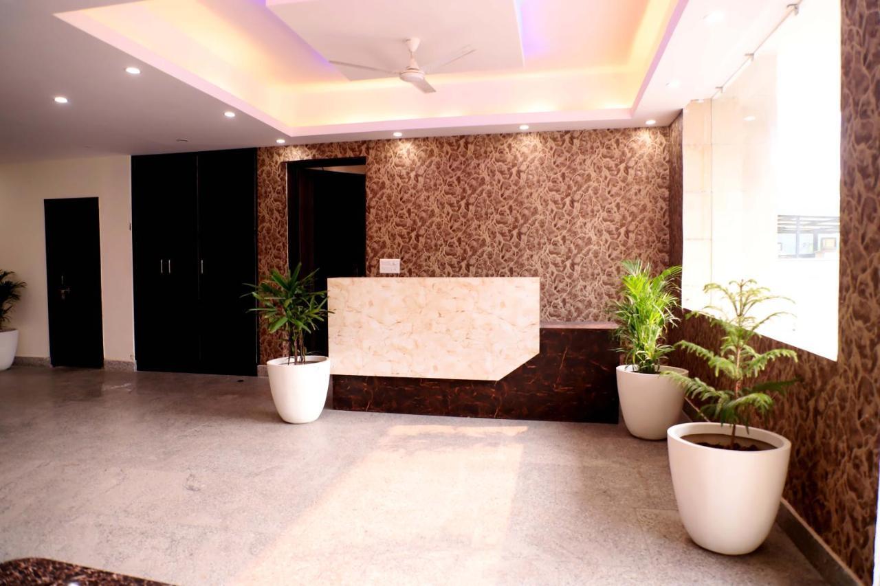 Lyf Corporate Suites - Noida Sector 19 Esterno foto